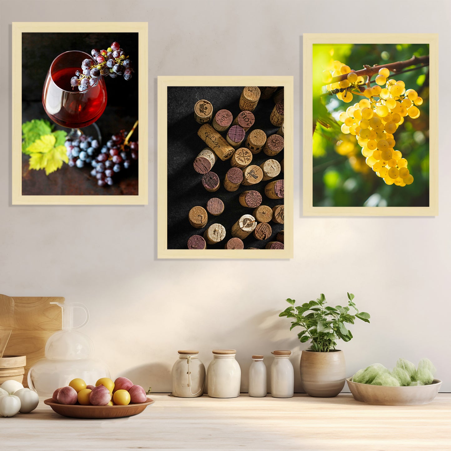 Set de 3 Cuadros de Uvas de Viñedo y Corcho Ilustración impresa en estilo Fotográfico para decorar Cocina, Despensa, Cortijo, Comedor, Restaurante