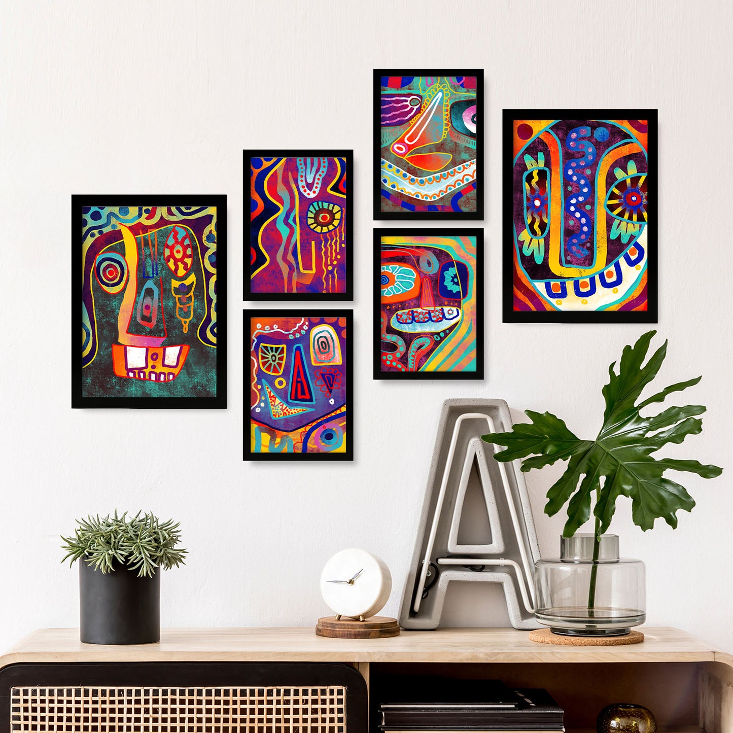 Set de 6 Posters Tipo Gótico de Nacnic en Resúmenes Coloridos