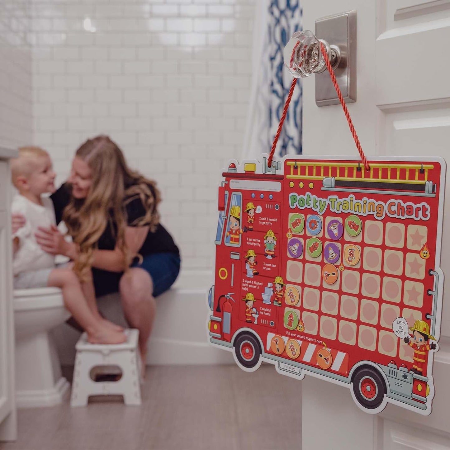 Tabla de entrenamiento para ir al baño y 35 calcomanías magnéticas, tabla de calcomanías de entrenamiento para ir al baño, tabla de entrenamiento para niños pequeños, tabla de orinal para niñas con