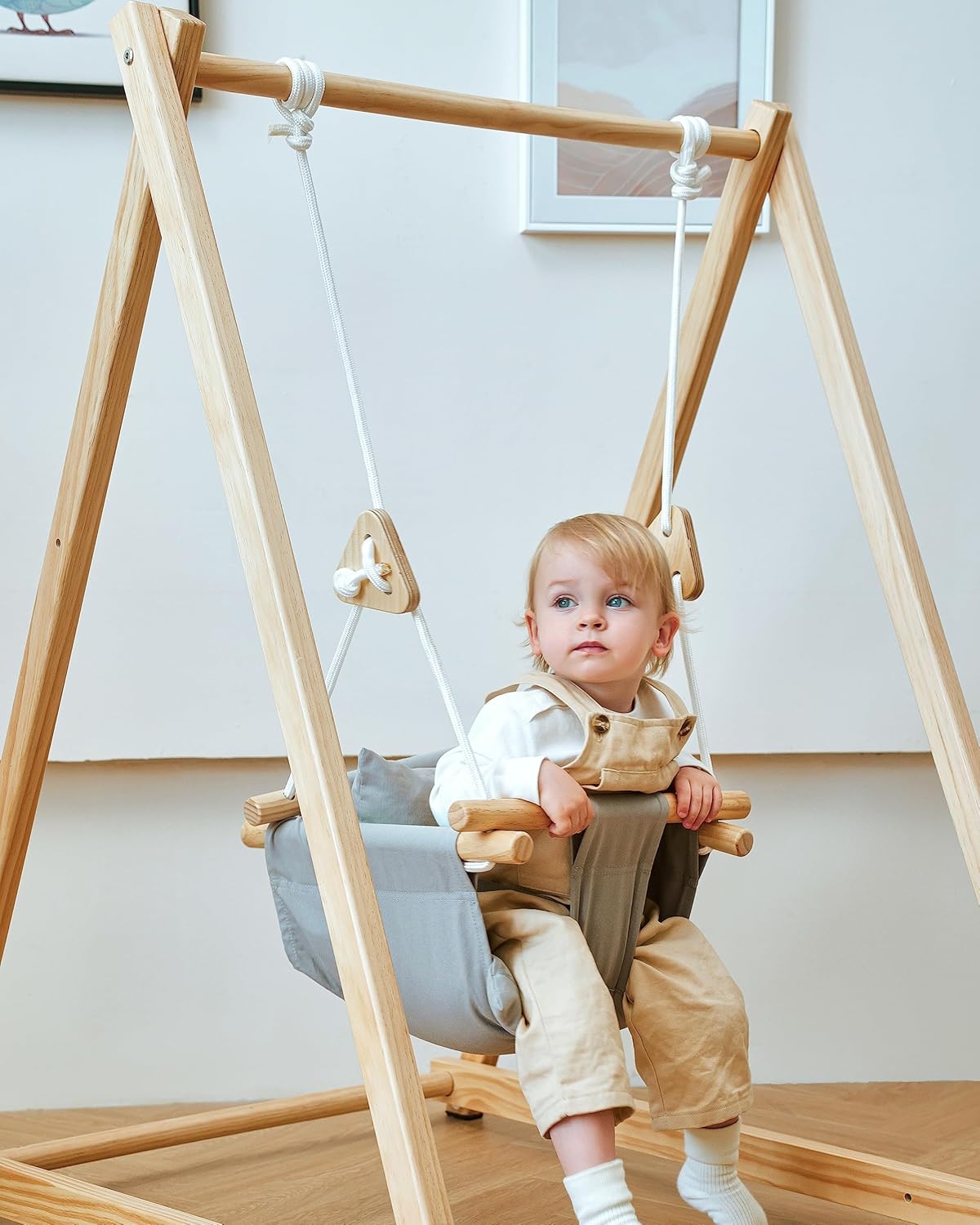 Columpio plegable Avenlur Spruce para bebés y niños pequeños con soporte - Columpio de interior autónomo estilo Waldorf Montessori de primera calidad para niños de 6 meses a 3 años - Perfecto para el hogar, la guardería y el preescolar