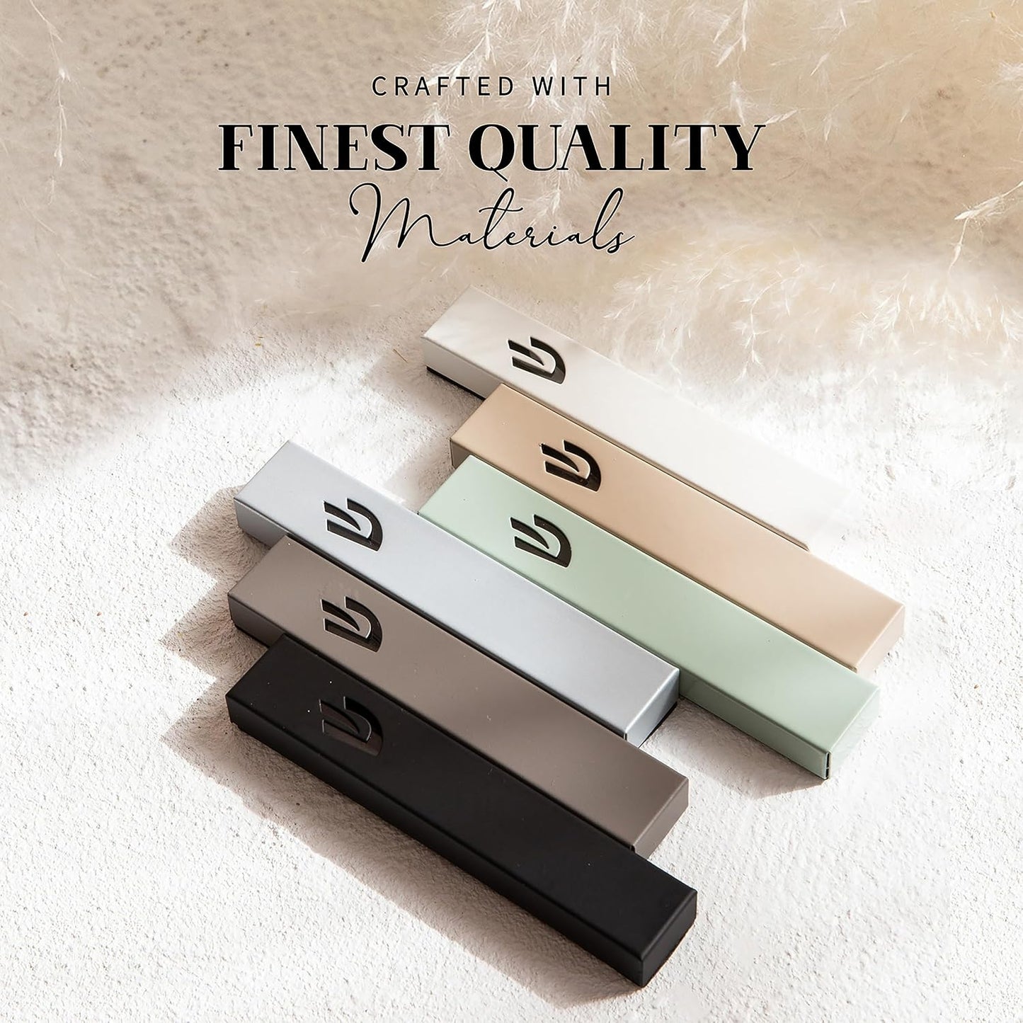 Funda clásica Mezuzah para interiores y exteriores | Mezuzah autoadhesiva blanca de 5 pulgadas con un pergamino no kosher y una caja de regalo | Funda judía contemporánea de Mezuzah Judaica regalo