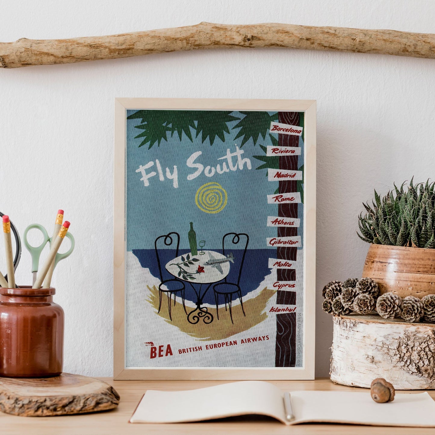 BEA-Fly-South-Poster-Artwork-Nacnic-Nacnic Estudio SL