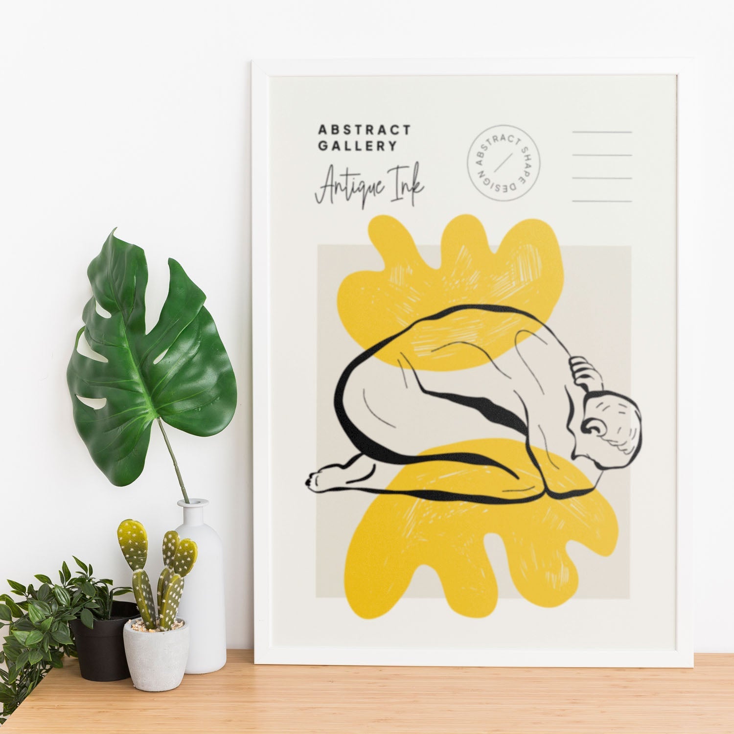 Curled up Ceasar-Artwork-Nacnic-Nacnic Estudio SL