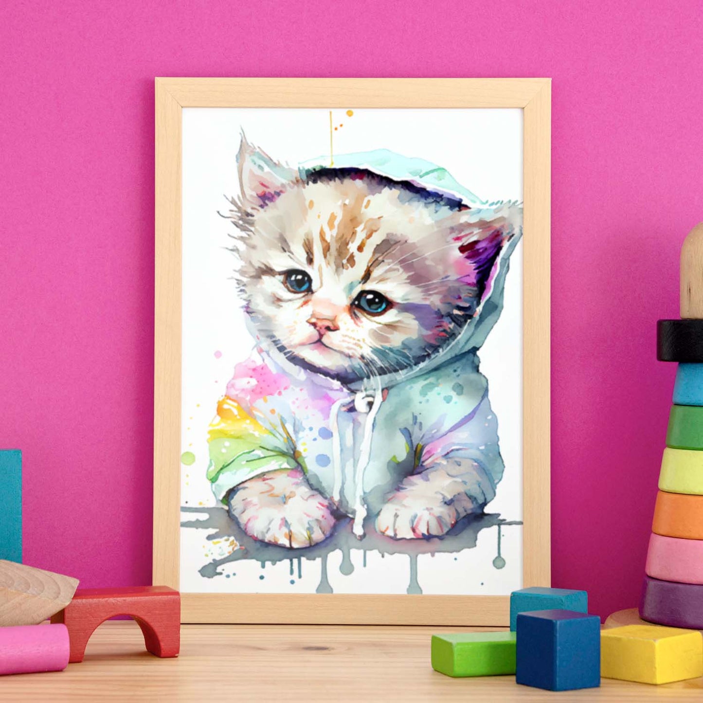 Gatito de bebé nacnico sobre fondo blanco sonriendo con algo. Estampados de arte de pared estético para el diseño de dormitorio o sala de estar.-Artwork-Nacnic-Nacnic Estudio SL