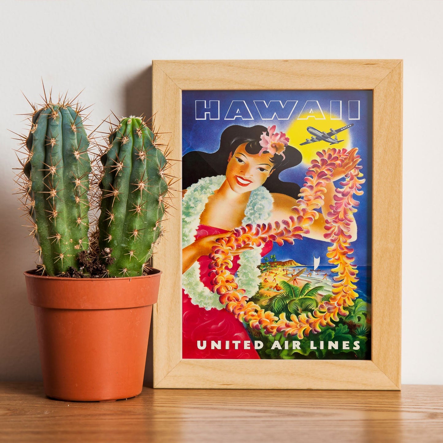 Hawaii_United_Air_Lines_Hawaiian_Girl_with_Leis-Artwork-Nacnic-Nacnic Estudio SL