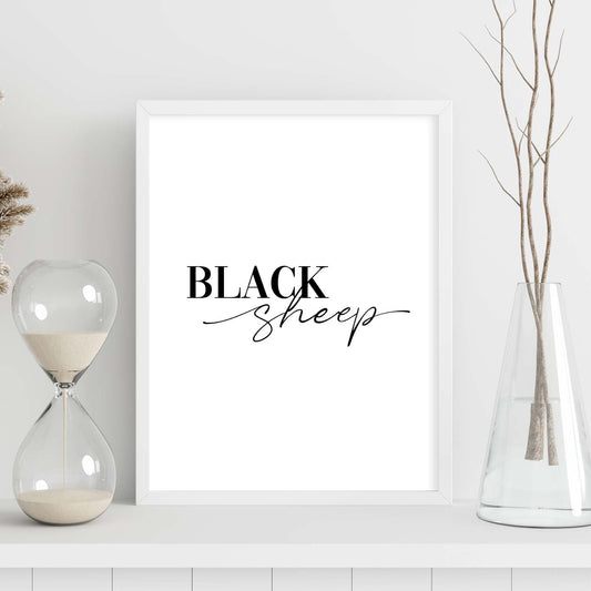 Lamina artistica decorativa con ilustración de black sheep estilo Mensaje inspiracional-Artwork-Nacnic-Nacnic Estudio SL