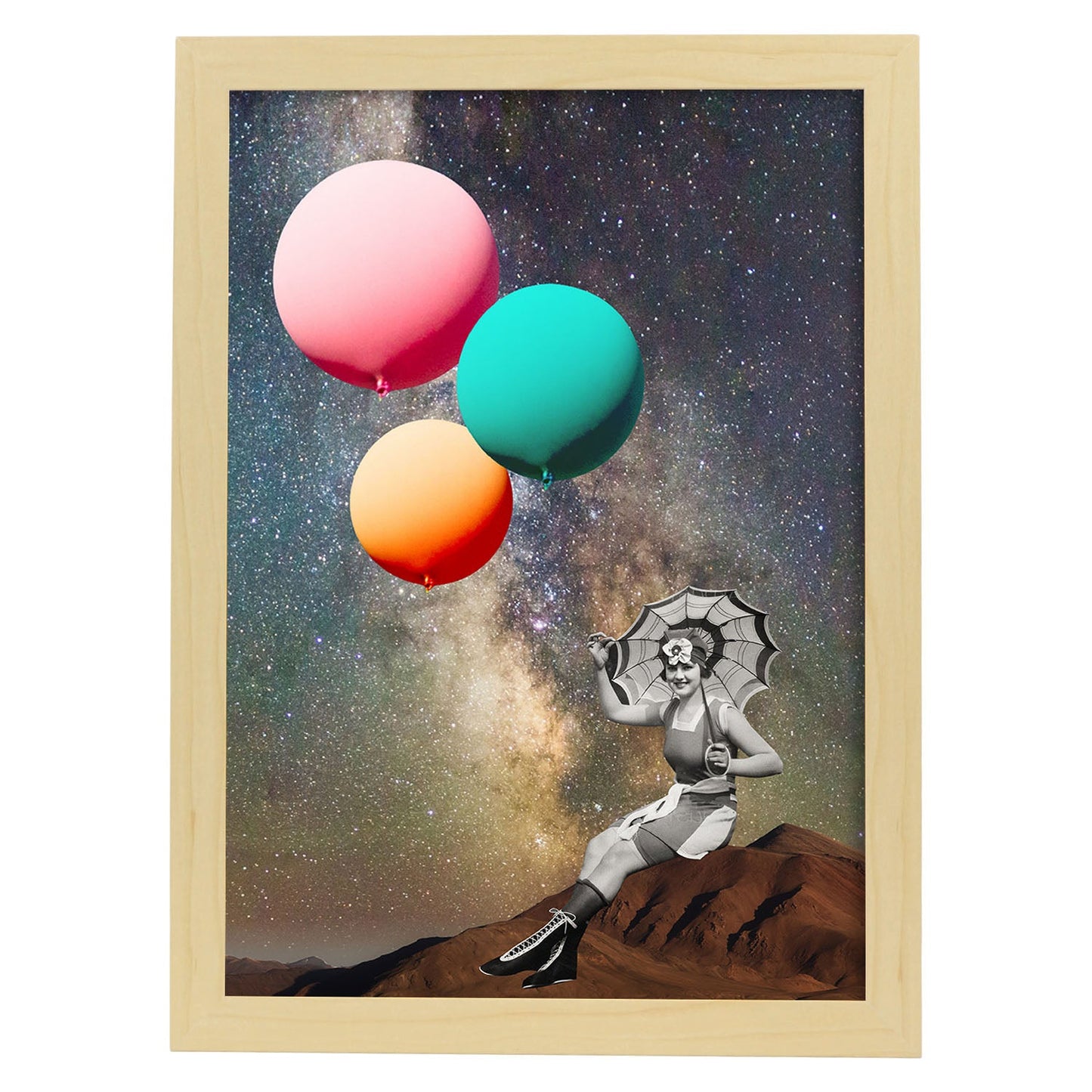 Lamina artistica decorativa con ilustración de Collage surrealista 12 estilo Collage-Artwork-Nacnic-A3-Marco Madera clara-Nacnic Estudio SL