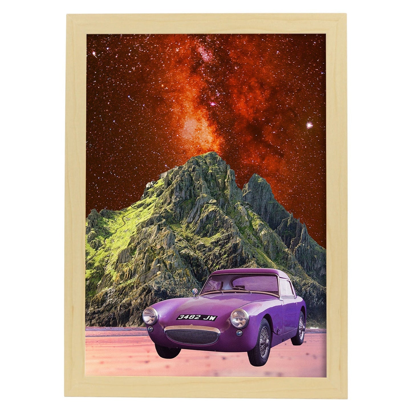 Lamina artistica decorativa con ilustración de Collage surrealista 14 estilo Collage-Artwork-Nacnic-A4-Marco Madera clara-Nacnic Estudio SL