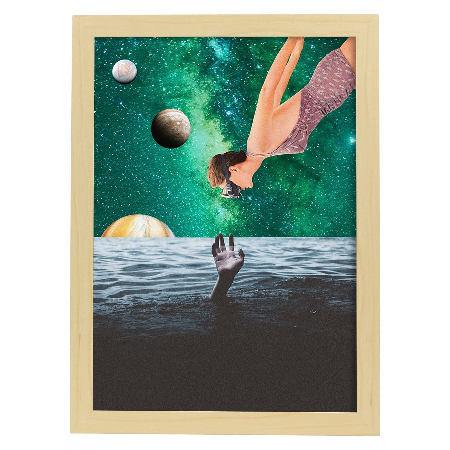 Lamina artistica decorativa con ilustración de Collage surrealista 24 estilo Collage-Artwork-Nacnic-A3-Marco Madera clara-Nacnic Estudio SL