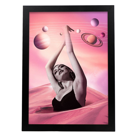 Lamina artistica decorativa con ilustración de Collage surrealista 3 estilo Collage-Artwork-Nacnic-A4-Marco Negro-Nacnic Estudio SL