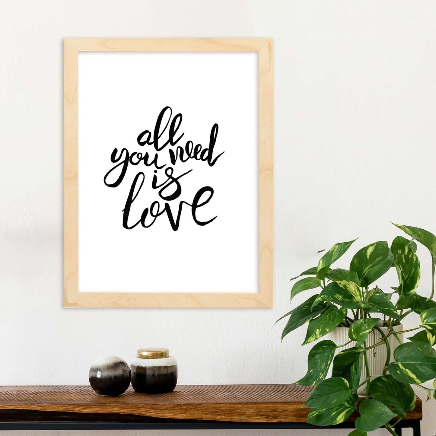 Lámina con mensajes felices en blanco y negro.Poster 'Todo Lo Que Necesitas Es Amor'-Artwork-Nacnic-Nacnic Estudio SL