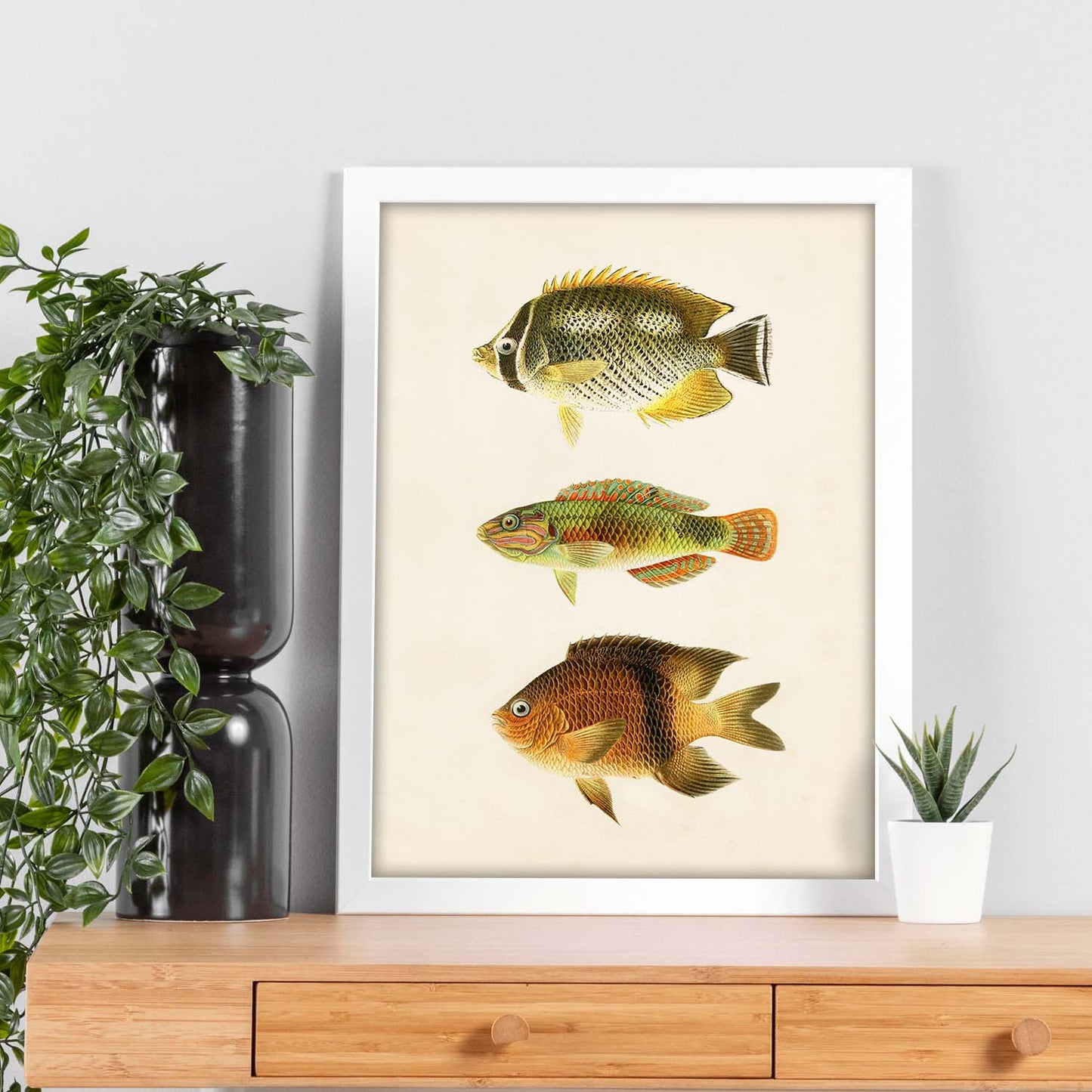 Lámina de tres peces naranja, amarillo y marron en , fondo papel vintage.-Artwork-Nacnic-Nacnic Estudio SL