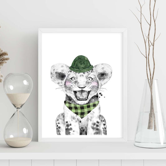 Lámina Leon infantil con gorro y bandana Poster animales infantiles-Artwork-Nacnic-Nacnic Estudio SL