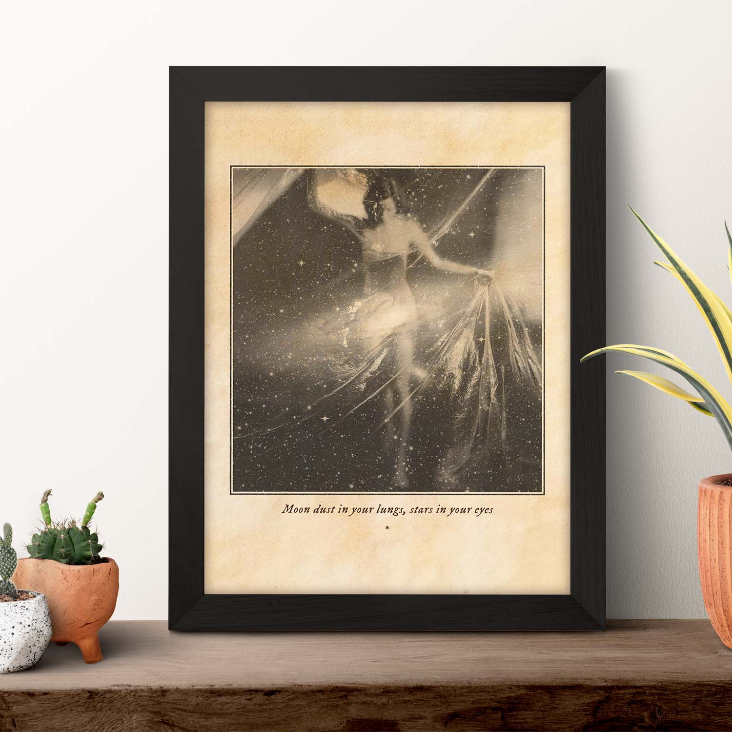 Lámina Polvo lunar. Pósters con ilustraciones de mujeres místicas y espiritualidad en estilo vintage.-Artwork-Nacnic-Nacnic Estudio SL