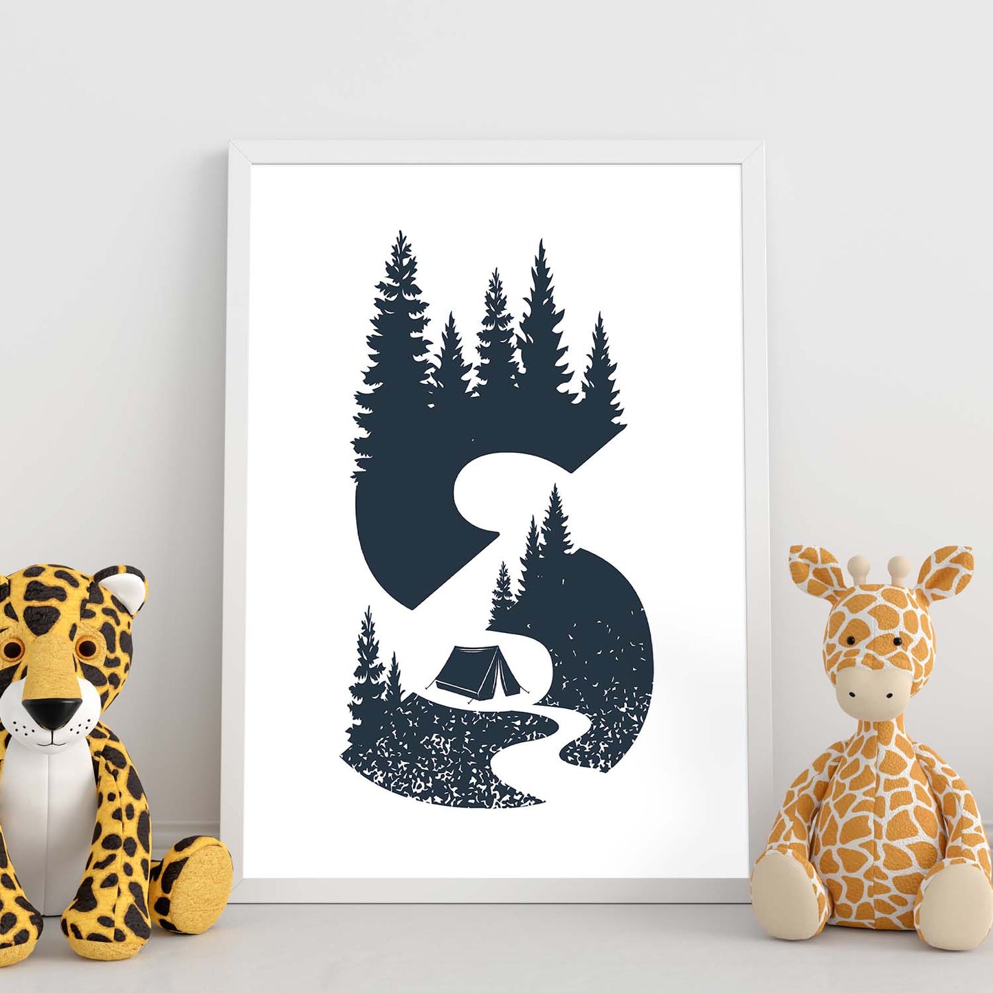 Letra S con bosque, sendero y tienda de campaña. Naturaleza.Posters de letras con diseño.-Artwork-Nacnic-Nacnic Estudio SL