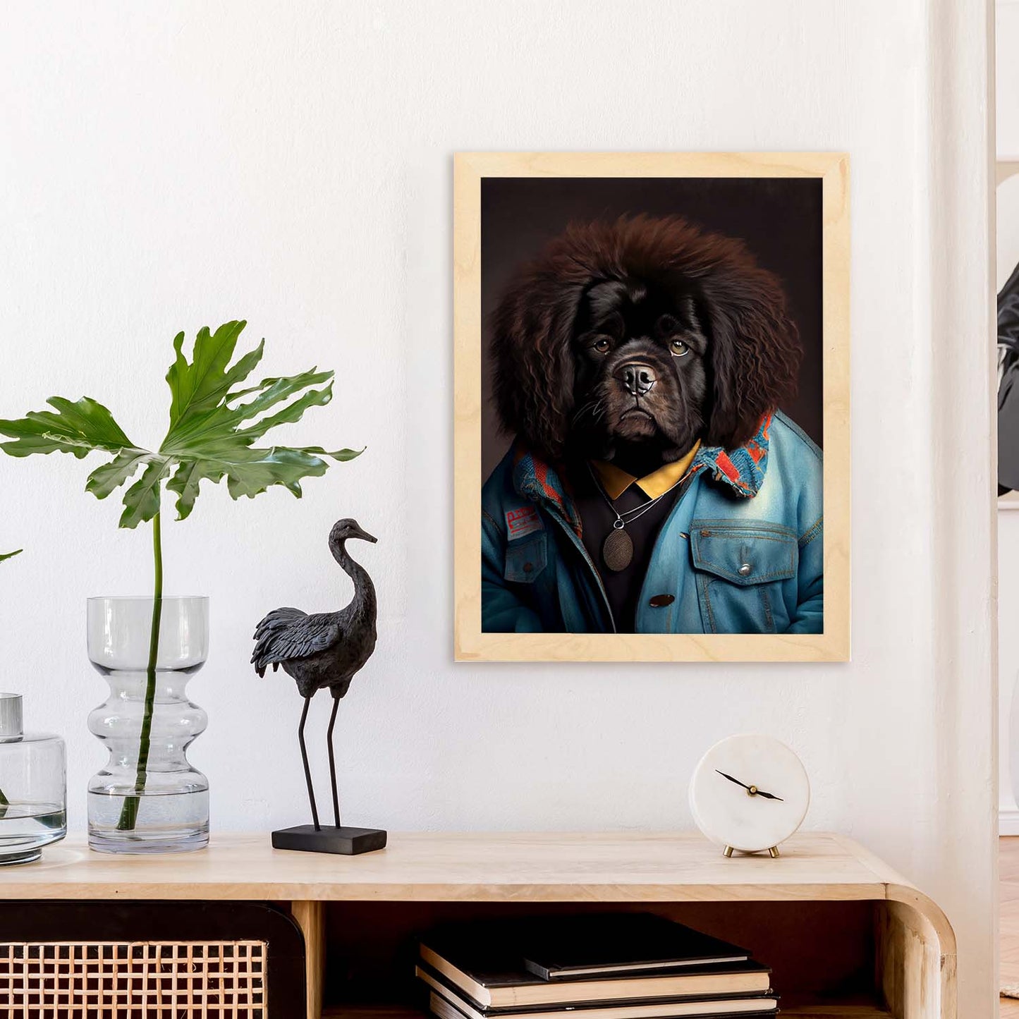 Nacnic Un perro Terranova Terranova vestida con ropa humana. Estampados de arte de pared estético para el diseño de dormitorio o sala de estar.-Artwork-Nacnic-Nacnic Estudio SL