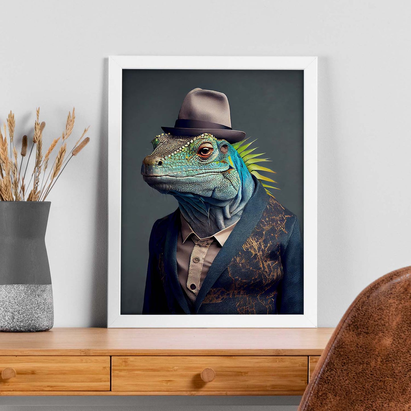 Nacnic una iguana vestida con ropa humana pequeña sonrisa. Estampados de arte de pared estético para el diseño de dormitorio o sala de estar.-Artwork-Nacnic-Nacnic Estudio SL