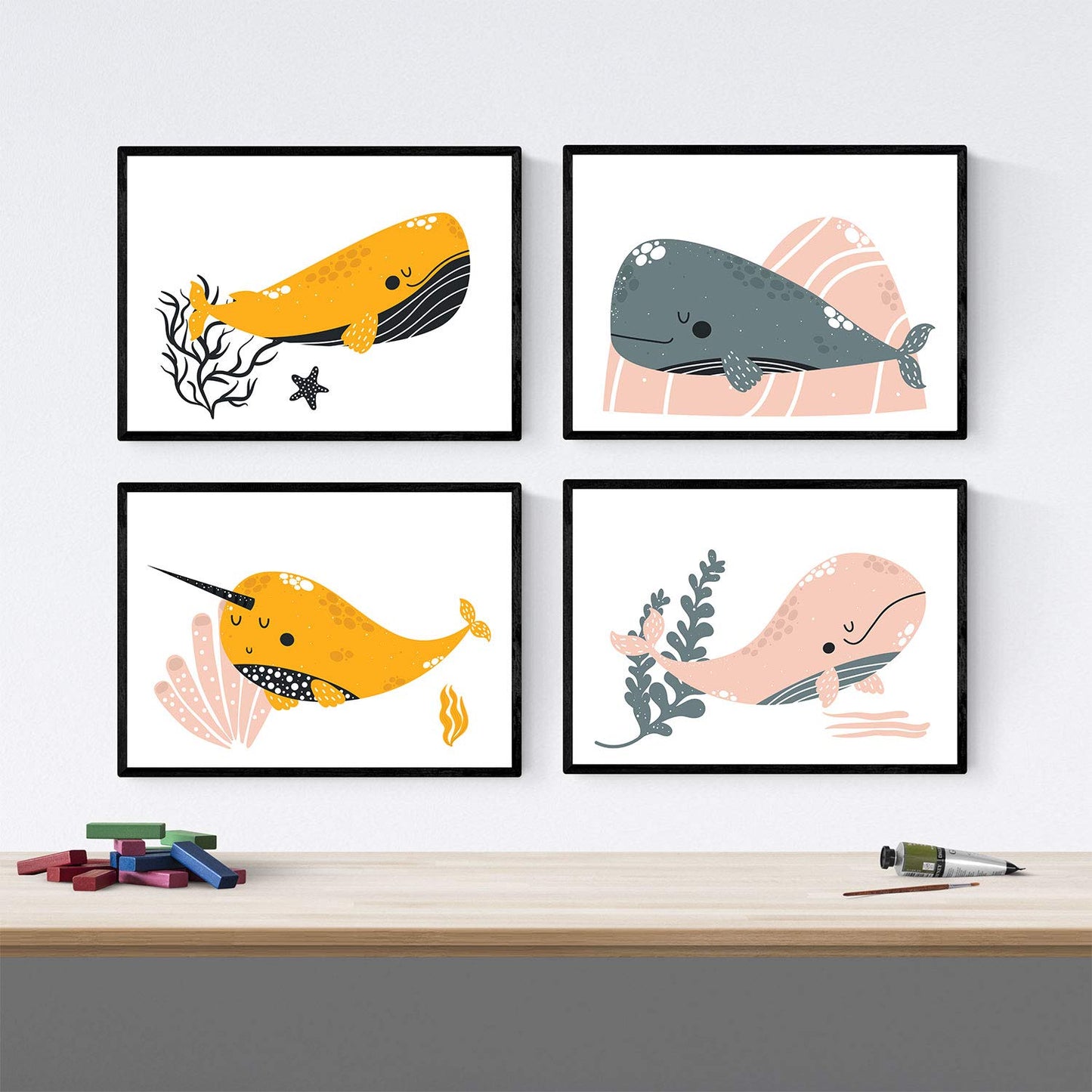 Pack de Cuatro Posters con Ilustraciones de Ballenas. Láminas con imágenes Infantiles de Ballenas. Ballenas en el Fondo del mar Naranja Gris y Rosa.-Artwork-Nacnic-Nacnic Estudio SL