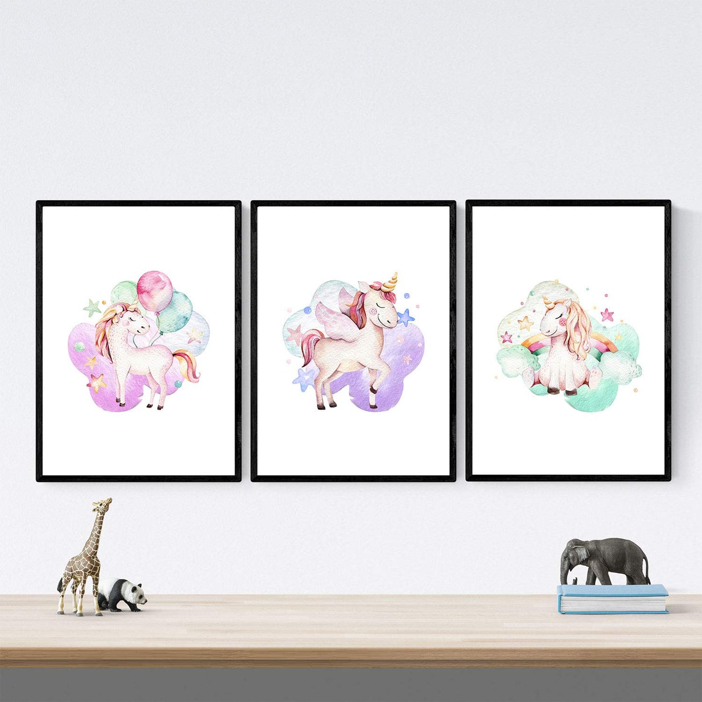 Pack de Tres láminas con Ilustraciones de Animales. Unicornio con Globos Unicornio Arcoiris y Unicornio con alas.-Artwork-Nacnic-Nacnic Estudio SL