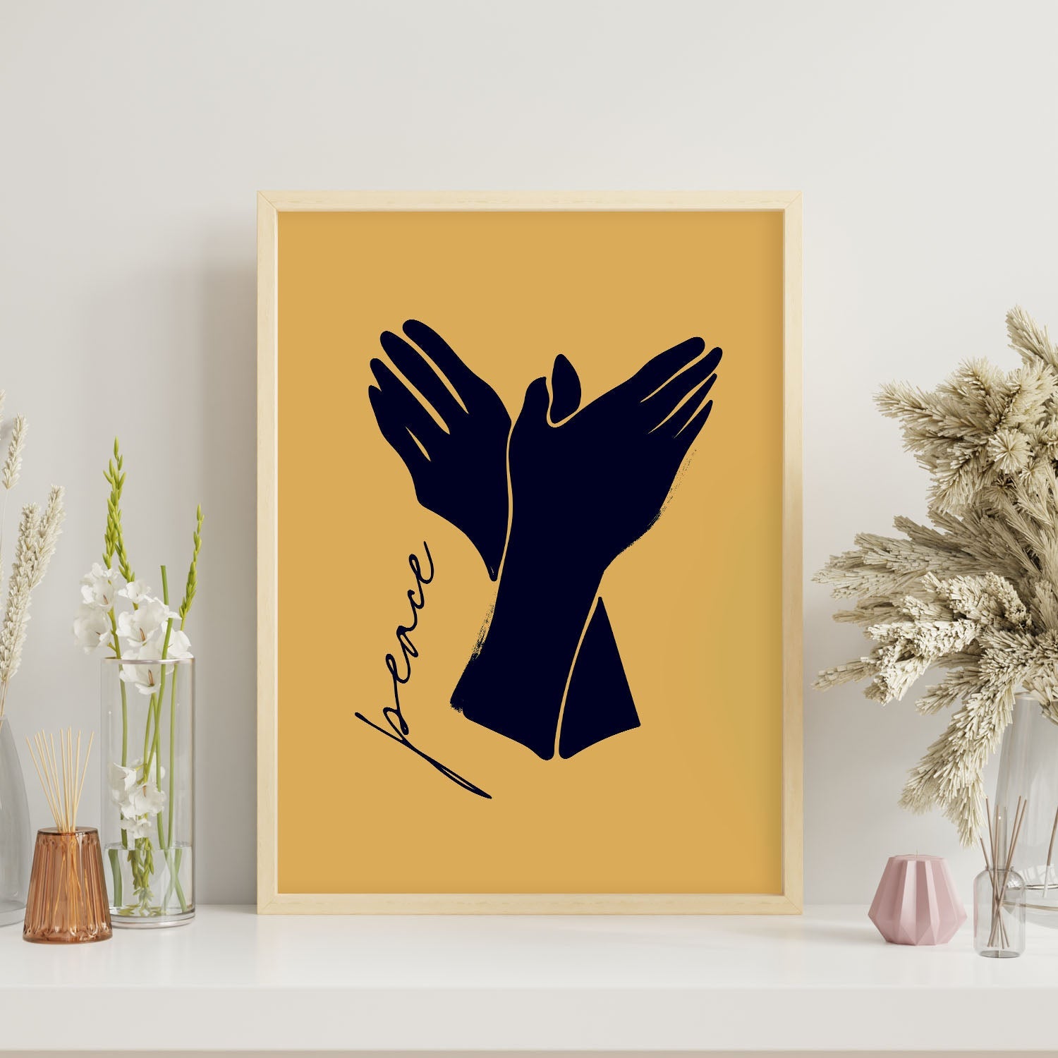 Peace in hands-Artwork-Nacnic-Nacnic Estudio SL