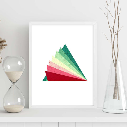 Poster con dibújo de geometría colorida. Lámina Triangulo rojo verde, ilustrada con con formas y figuras llenas de color.-Artwork-Nacnic-Nacnic Estudio SL