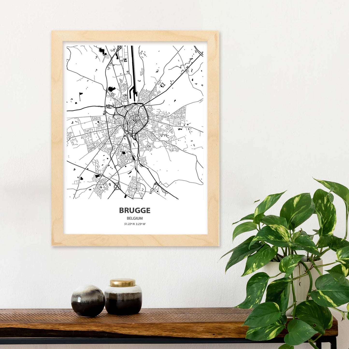 Poster con mapa de Brugge - Belgica. Láminas de ciudades de Holanda y Bélgica con mares y ríos en color negro.-Artwork-Nacnic-Nacnic Estudio SL