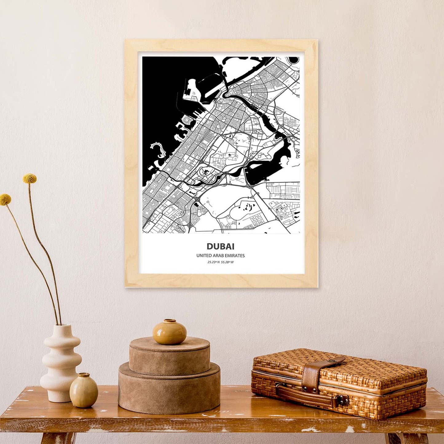 Poster con mapa de Dubai - Emiratos Arabes Unidos. Láminas de ciudades de Oriente Medio con mares y ríos en color negro.-Artwork-Nacnic-Nacnic Estudio SL