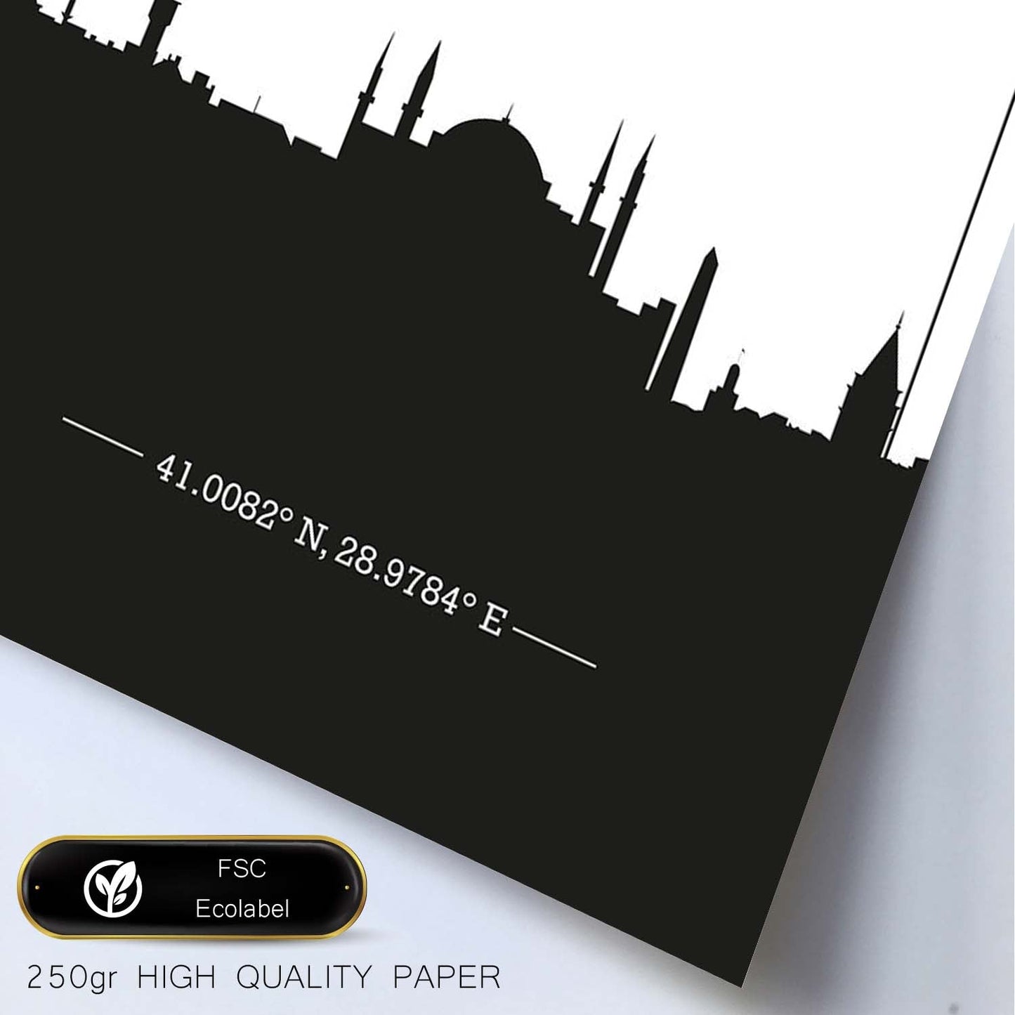 Poster con mapa de Istanbul - Turkey. Láminas con Skyline de ciudades de Asia, Australia, y Oriente Medio con sombra negra.-Artwork-Nacnic-Nacnic Estudio SL