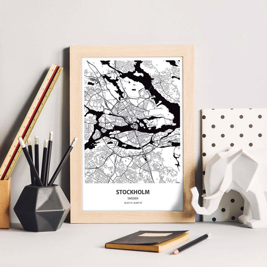 Poster con mapa de Stockholm - Suecia. Láminas de ciudades del norte de Europa con mares y ríos en color negro.-Artwork-Nacnic-Nacnic Estudio SL