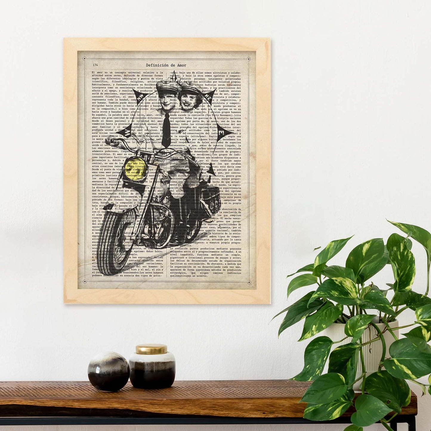 Poster de Pareja en moto con brujula. Láminas de vehículos con definiciones. Ilustraciones vintage de coches, motos, aviones,
-Artwork-Nacnic-Nacnic Estudio SL