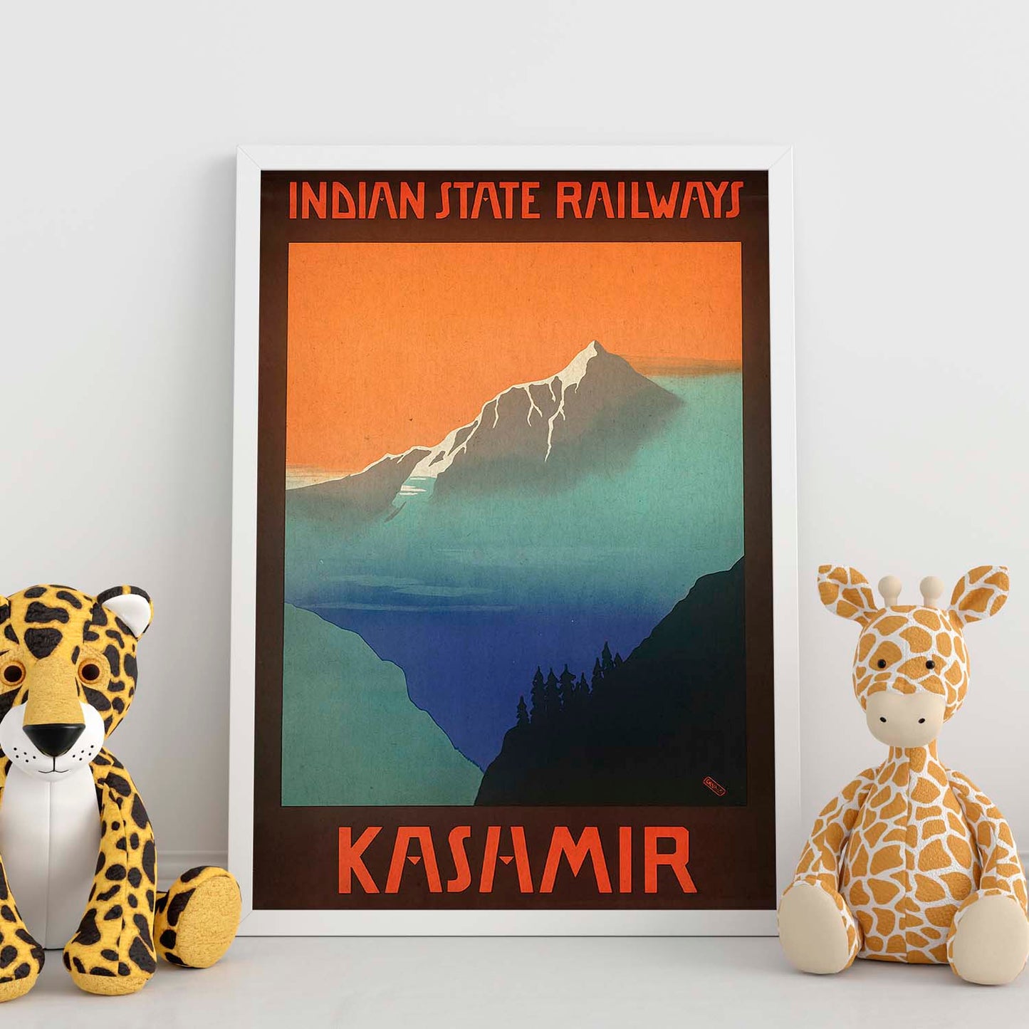 Poster vintage. Cartel vintage de Asia. Montañas de Kashmir.-Artwork-Nacnic-Nacnic Estudio SL