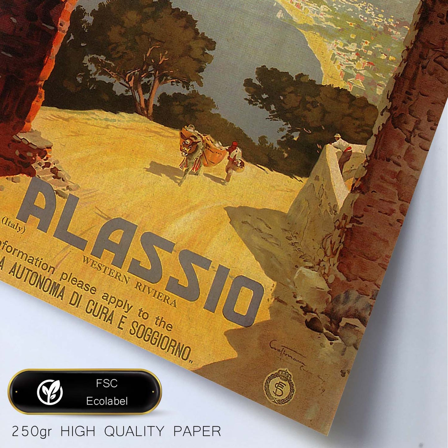 Poster vintage. Cartel vintage de Francia e Italia. Viaja a Alassio.-Artwork-Nacnic-Nacnic Estudio SL