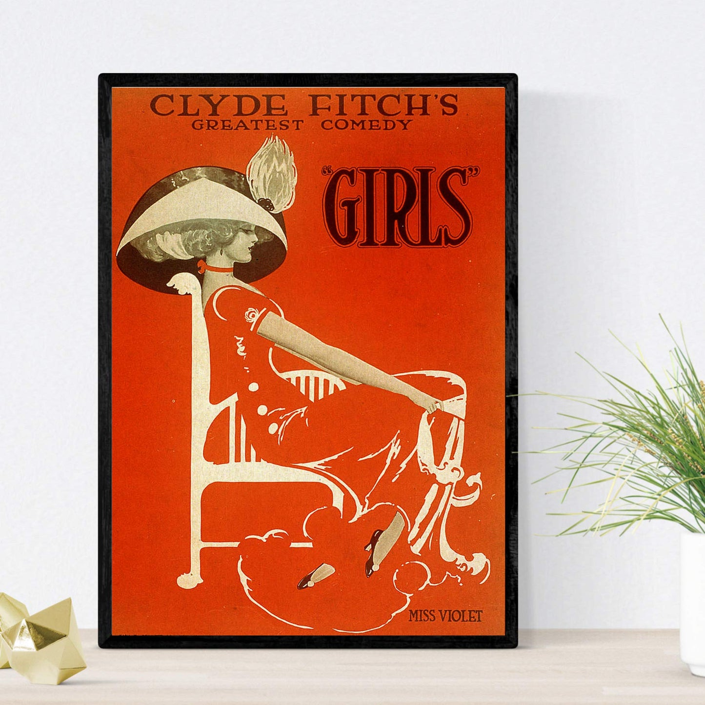 Posters vintage. Posters con anuncios antiguos. Tres Posters de mujeres vintage.-Artwork-Nacnic-Nacnic Estudio SL