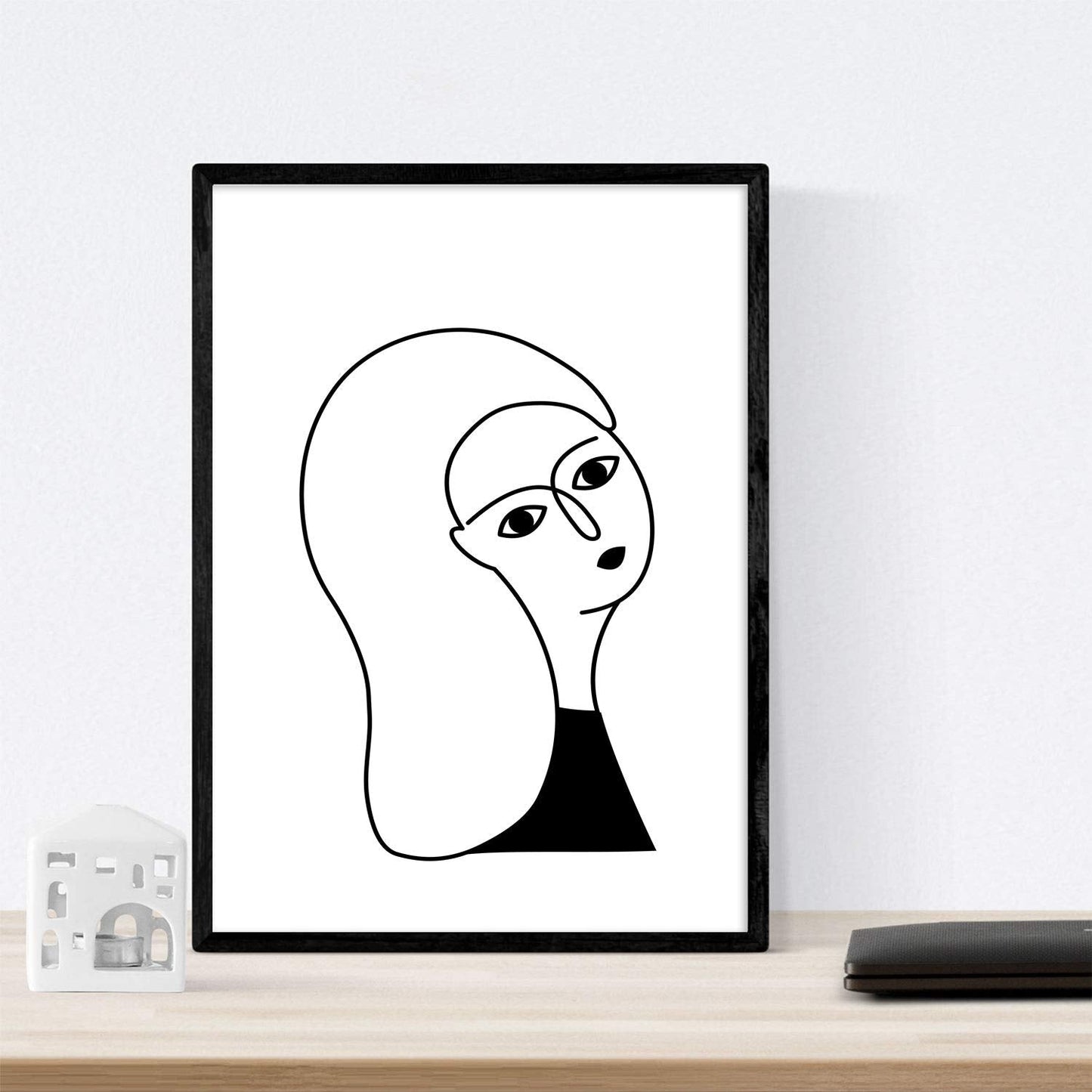 Set de 4 láminas Cuatro Mujeres de Blanco. Posters con Dibujos de Mujeres.-Artwork-Nacnic-Nacnic Estudio SL