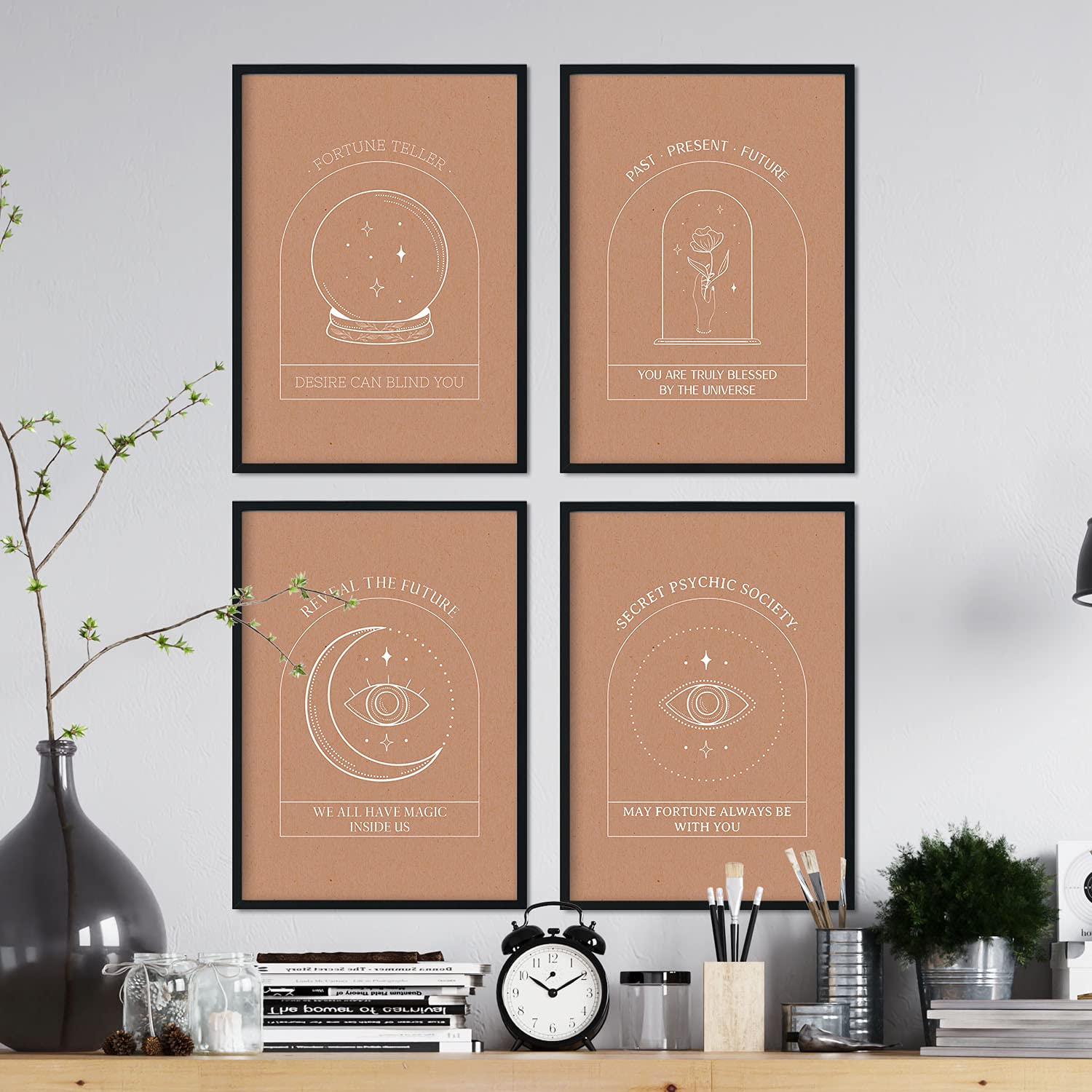 Set de láminas Colección esotérica. Pósters con ilustraciones de arte abstracto floral en cálidos tonos tierra.-Artwork-Nacnic-Nacnic Estudio SL