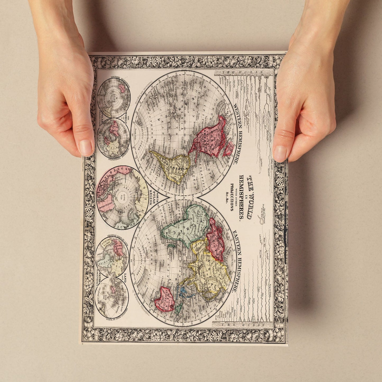 The_world_in_hemispheres._With_other_projections-Artwork-Nacnic-Nacnic Estudio SL