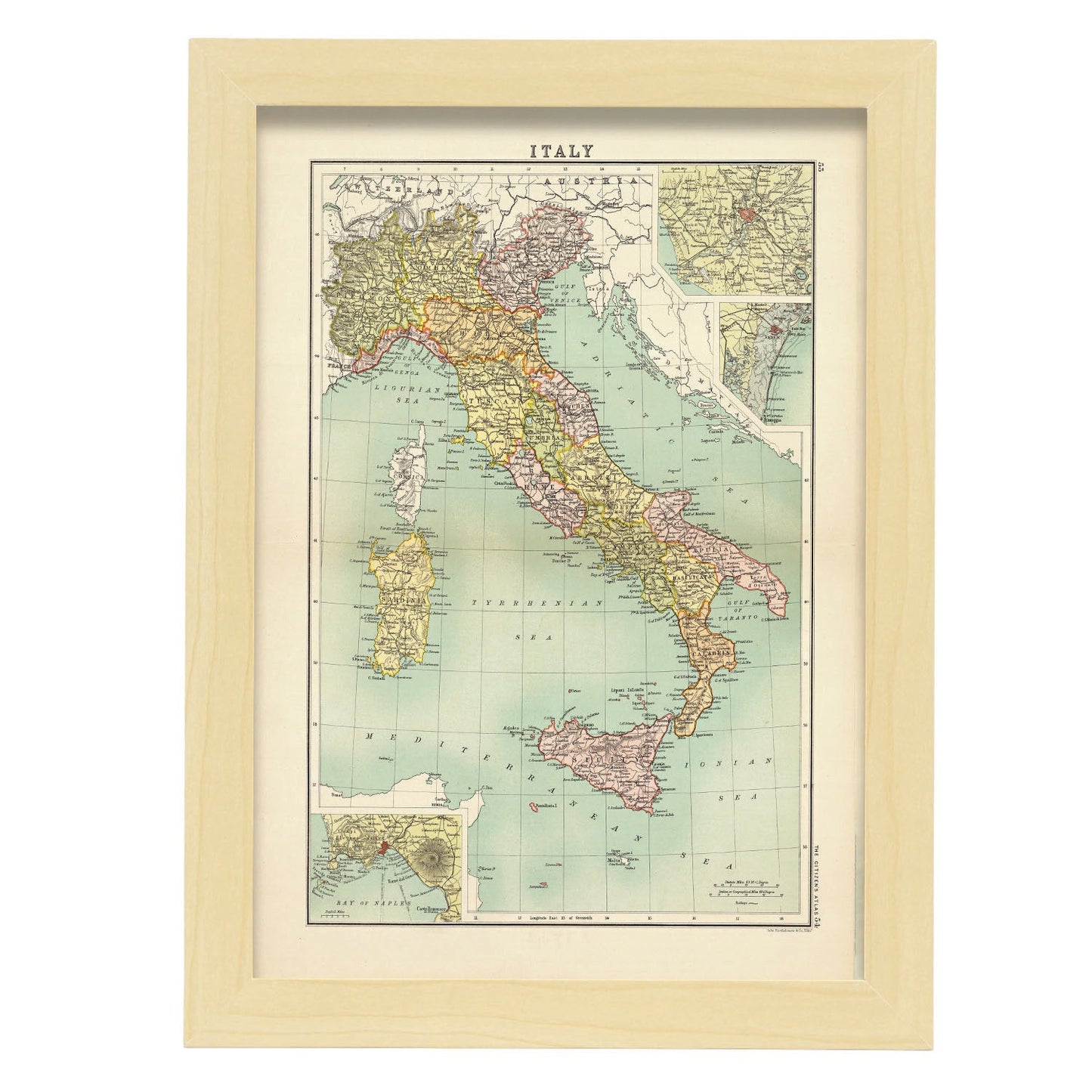 Vintage Map of Italy Citizen Atlas-Artwork-Nacnic-A4-Marco Madera clara-Nacnic Estudio SL
