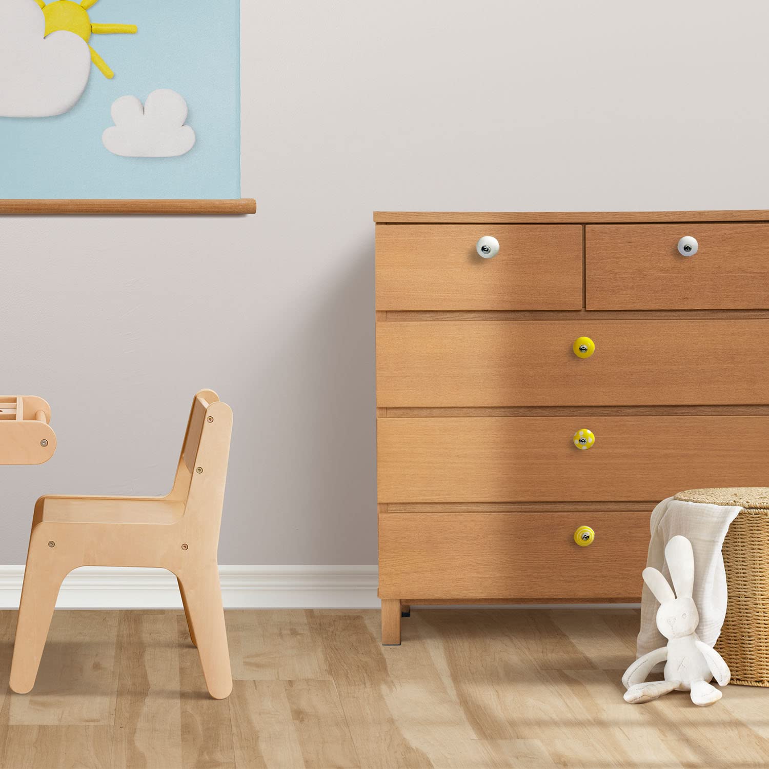 Juego de 8 pomos tiradores de cerámica | En colores amarillo y blanco | Decoración armarios, cocina y baño.-Nacnic-Nacnic Estudio SL