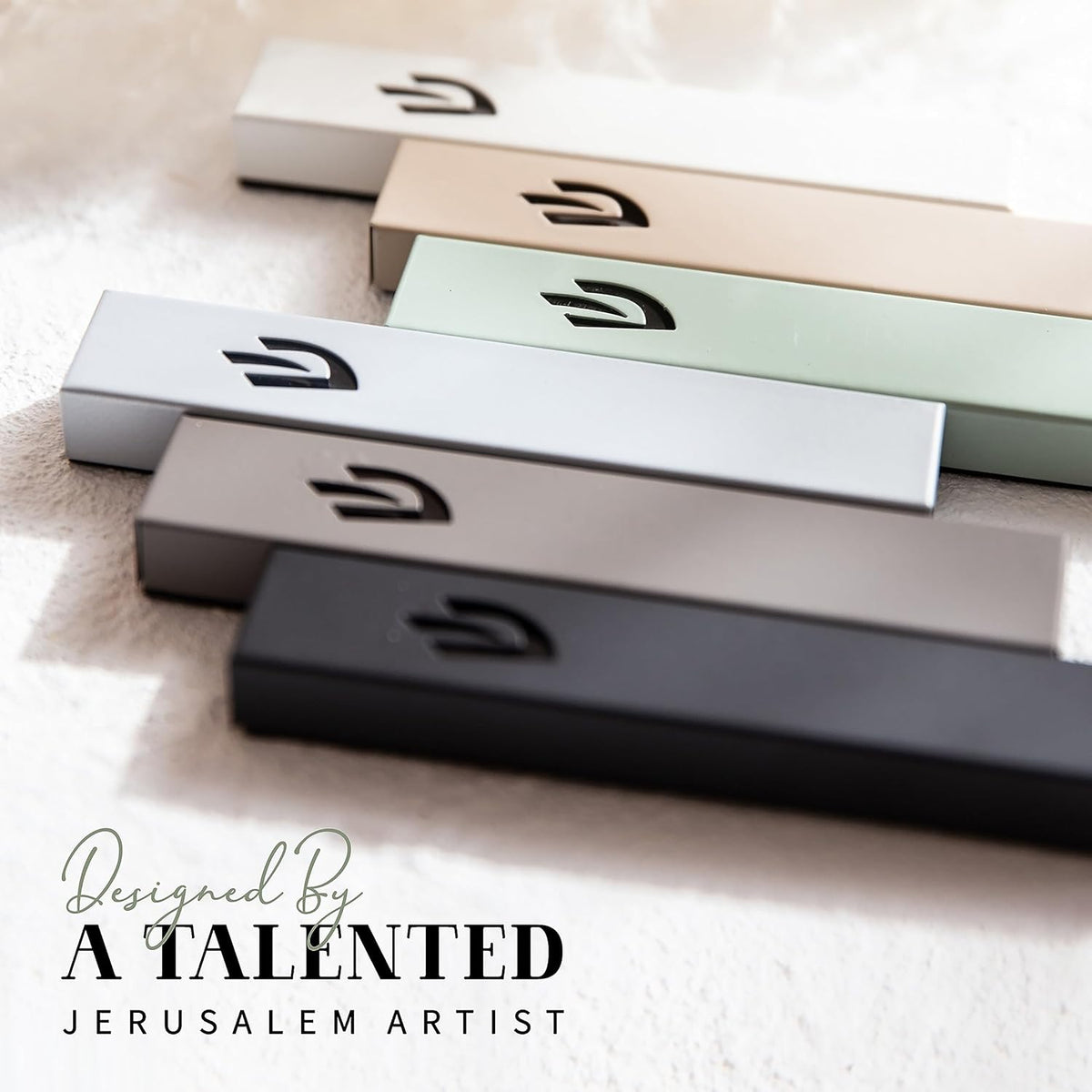 Mezuzah SURI Classic 5 Pouces Argent Nirosta Avec Rouleau Non-Casher - Boîte Cadeau Incluse