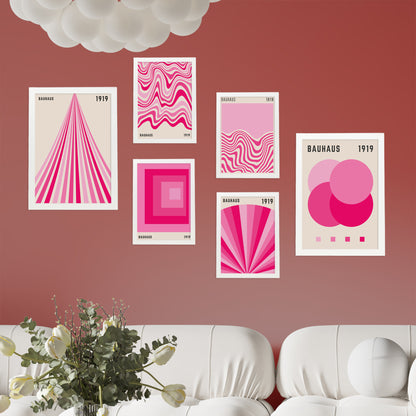 Set de 6 pósters Bauhaus geométricos en rosa y fucsia. Diseños modernos con formas abstractas para decorar habitaciones, oficina o espacios creativos. Tamaños A3 y A4.