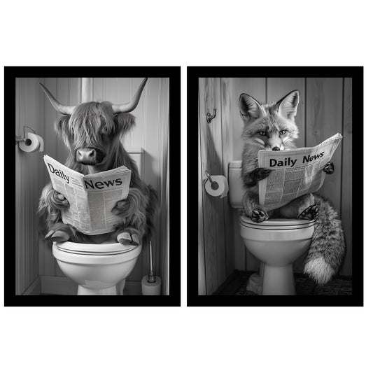 Set de 2 Cuadros de Animales con Periódico En el Inodoro, Toro, Zorro, Blanco y Negro con Ilustración Impresa en Estilo B/N para Decorar las Paredes del Inodoro, Baño, Lavabo, WC
