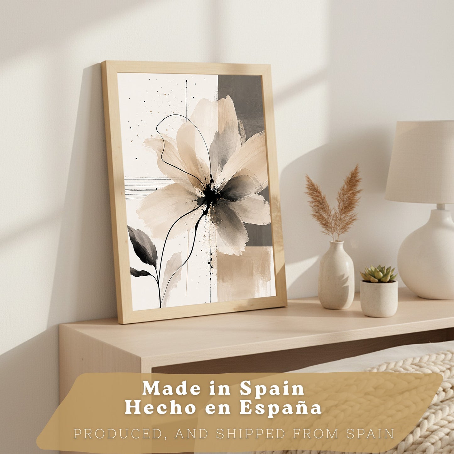 Posters Florales Neutros con Arte de Flores Beige en Acuarela
