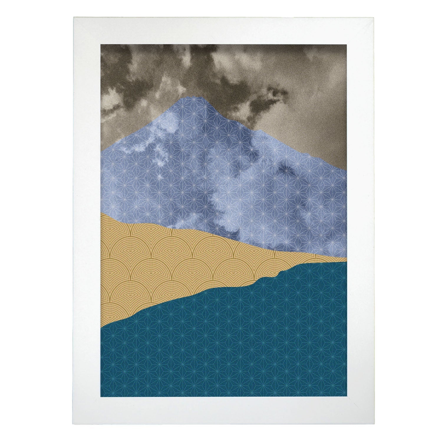 Cloudy Mountain-Artwork-Nacnic-A4-Marco Blanco-Nacnic Estudio SL