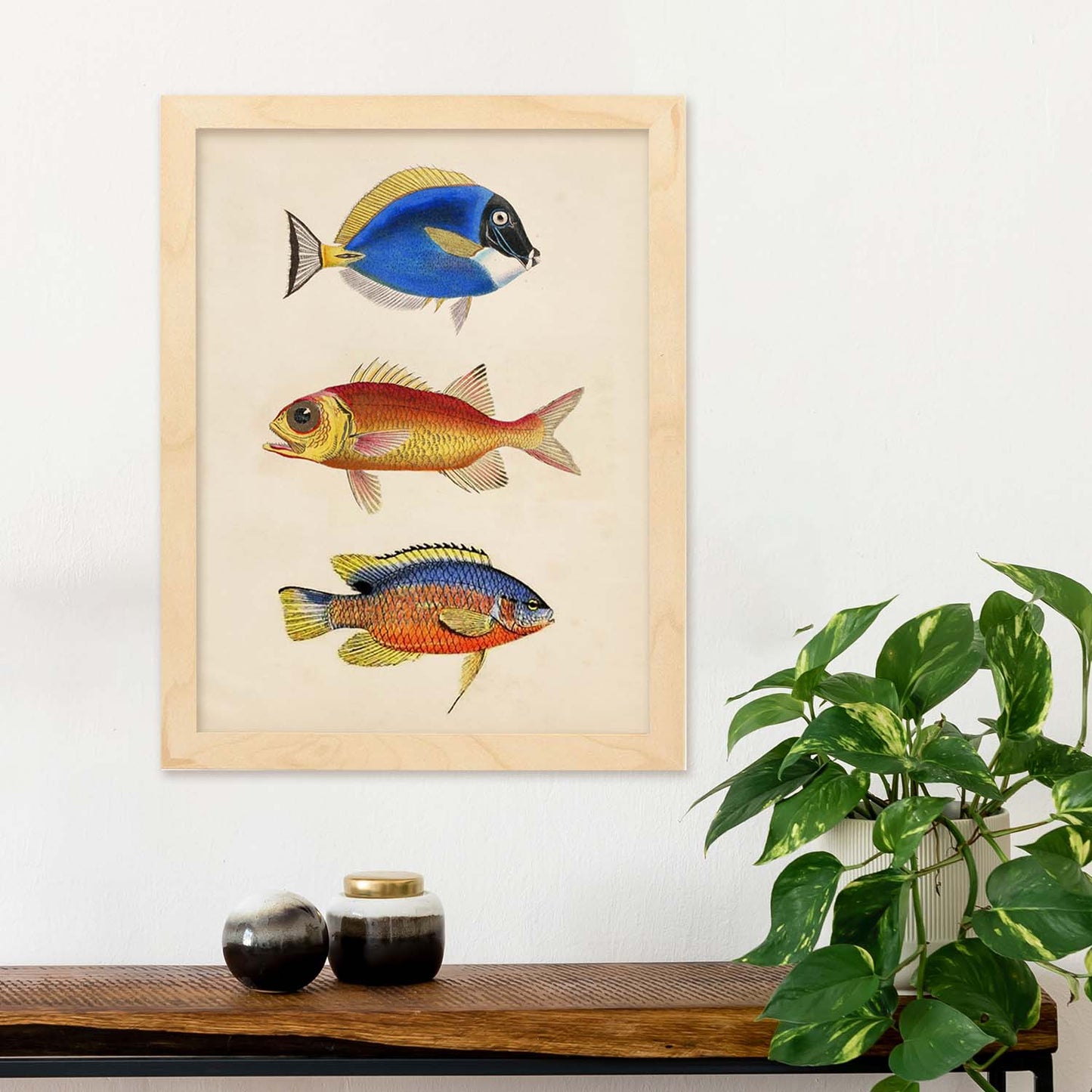 Lámina de tres peces naranjas, azules y amarillos en , fondo papel vintage.-Artwork-Nacnic-Nacnic Estudio SL