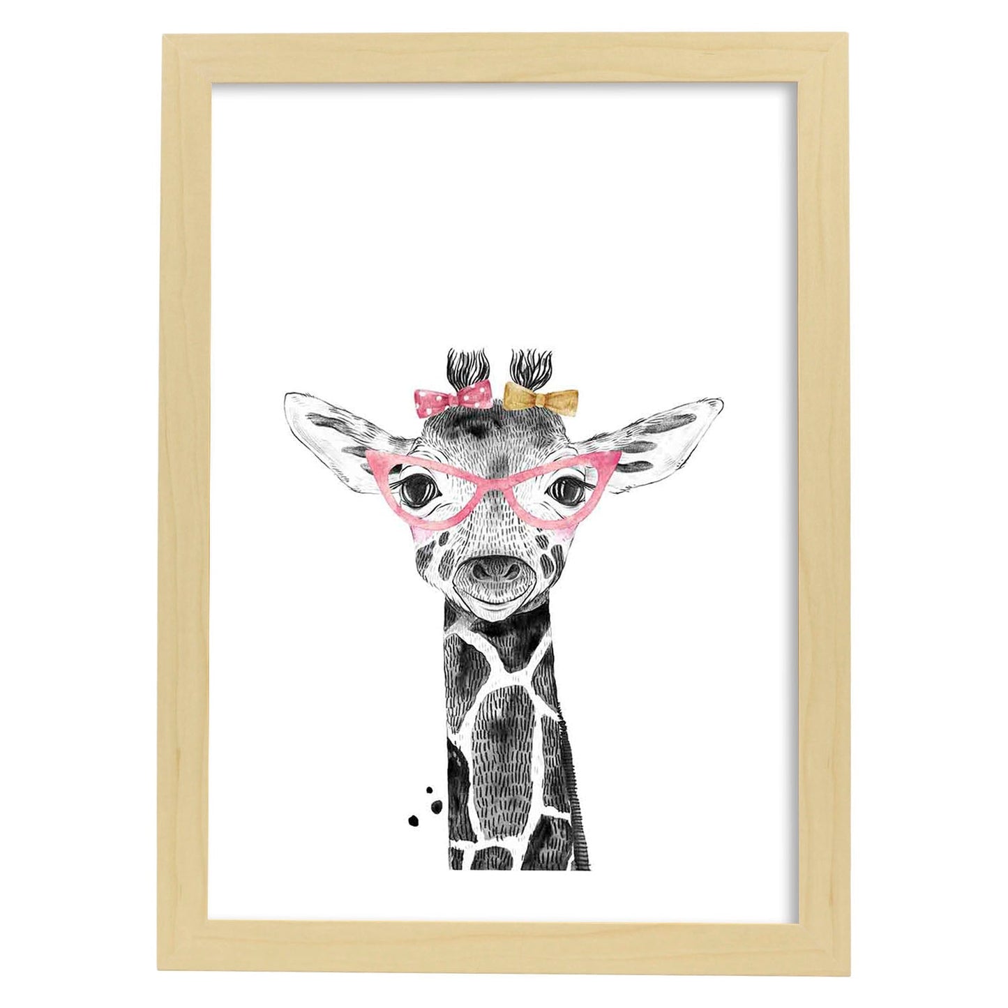 Lámina Girafa infantil con gafas poster animeles infantiles-Artwork-Nacnic-A4-Marco Madera clara-Nacnic Estudio SL