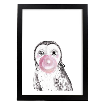 Lámina infantil Buho bebe comiendo chicle Poster animales infantiles-Artwork-Nacnic-A4-Marco Negro-Nacnic Estudio SL