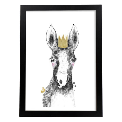 Lámina infantil Caballo bebe con corona dorada Poster aminales infantiles-Artwork-Nacnic-A4-Marco Negro-Nacnic Estudio SL