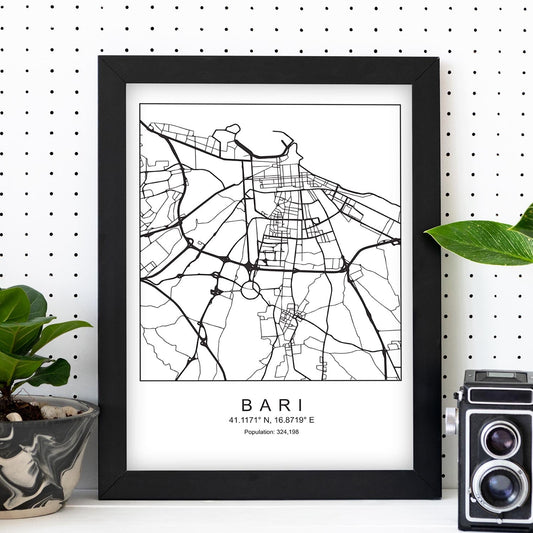 Lámina mapa de la ciudad Bari estilo nordico en blanco y negro.-Artwork-Nacnic-Nacnic Estudio SL