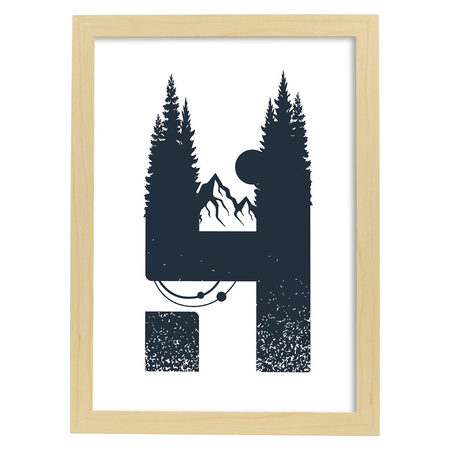 Letra H con bosque, luna y montañas. Naturaleza.Posters de letras con diseño.-Artwork-Nacnic-A3-Marco Madera clara-Nacnic Estudio SL
