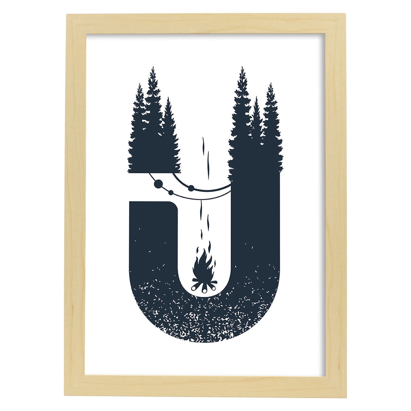 Letra U con bosque, hoguera y camping. Naturaleza.Posters de letras con diseño.-Artwork-Nacnic-A3-Marco Madera clara-Nacnic Estudio SL